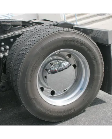 UP10272-Chrome Plastic Single Hub Design Rear Axle Cover With 33mm Thread-On Nut Covers