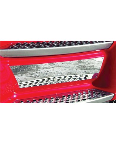 (BOX) STAINLESS KENWORTH T700 FRONT LOWER STEP KICK PLATE (BOX) STAINLESS KENWORTH T700 FRONT LOWER STEP KICK PLATE