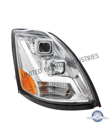 (BOX) CHROME 2004+ VOLVO VN/VNL PROJECTION HEADLIGHT - PASSENGER (BOX) CHROME 2004+ VOLVO VN/VNL PROJECTION HEADLIGHT - PASSENGER