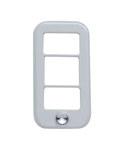 (3/CARD) CHROME PLASTIC FREIGHTLINER 3 OPENING ROCKER SWITCH COVER W/ DIAMOND - CLEAR (3/CARD) CHROME PLASTIC FREIGHTLINER 3 OPENING ROCKER SWITCH COVER W/ DIAMOND - CLEAR