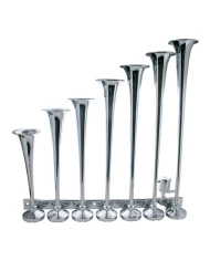 (BOX) HEAVY DUTY 7 TRUMPET TRAIN HORN - LONG TRUMPET ON RIGHT