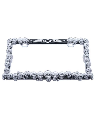 (CARD) CHROME SKULLS LICENSE PLATE FRAME (CARD) CHROME SKULLS LICENSE PLATE FRAME