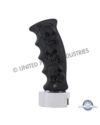 (BOX) BLACK SKULLS PISTOL GRIP 13/15/18 SPEED SHIFT KNOB