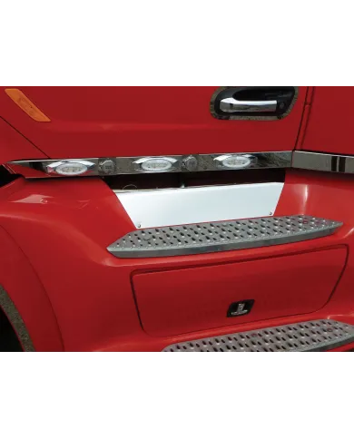 UP29024-Stainless Peterbilt 579 Front Step Trims