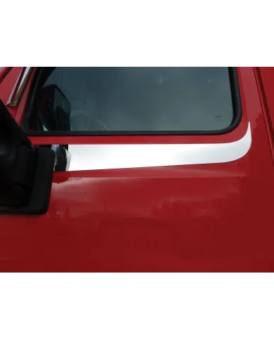 UP29026-Stainless Peterbilt 579 Door Window Accent