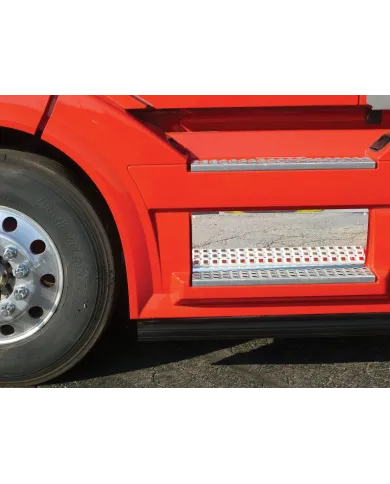 UP29060-Stainless Front Lower Step Kick Plate For 2006-2017 Volvo VNL