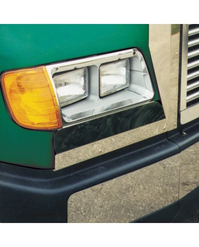 Freightliner FLD112/120 Below Headlight Fender Guard Freightliner FLD112/120 Below Headlight Fender Guard