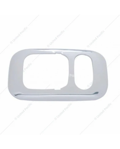 UP41998 - Dome Light Cover For 2006+ Freightliner Columbia And Coronado UP41998 - Dome Light Cover For 2006+ Freightliner Columbia And Coronado