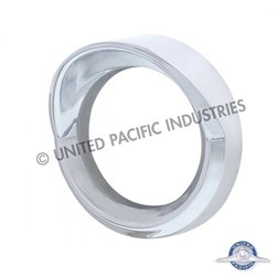 UP41444-Small Gauge Cover With Visor For 2006+ Australian Kenworth